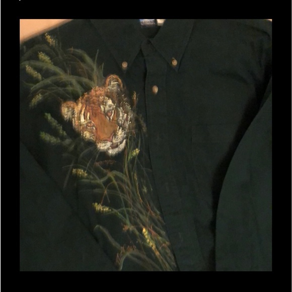 Animal Lovers Wear This Unique One of A Kind Hand Painted Shirt - Picture 1 of 11